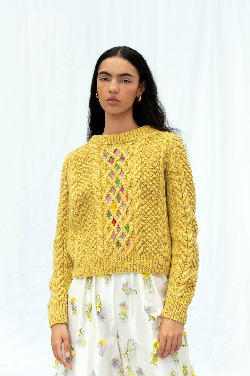 Contrast Embroidery Aran Knit Crop Sweater